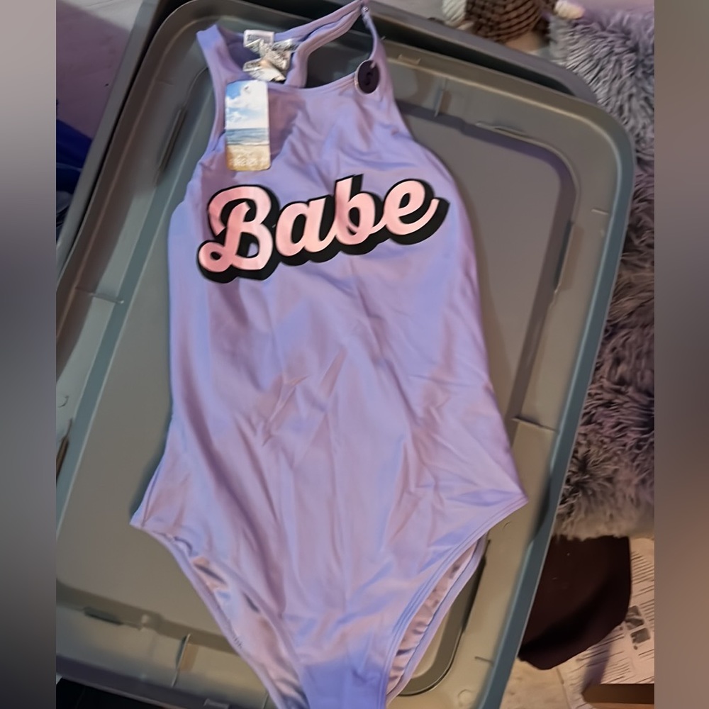 New with tags Forever 21 One Piece Swim Suit women’s small